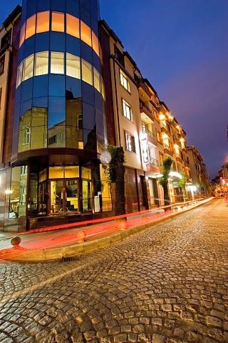 Sofia Place hotel by HMG
