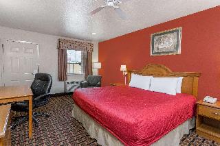 1 King Bed First Floor Non-Smoking