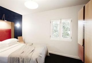General view thumbnail 3