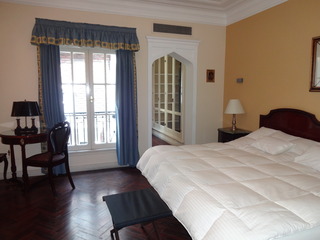 Room thumbnail 1