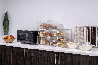 Travelodge Suites By Wyndham Saint John RES