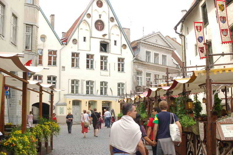 General view
 di Kuninga Apartments