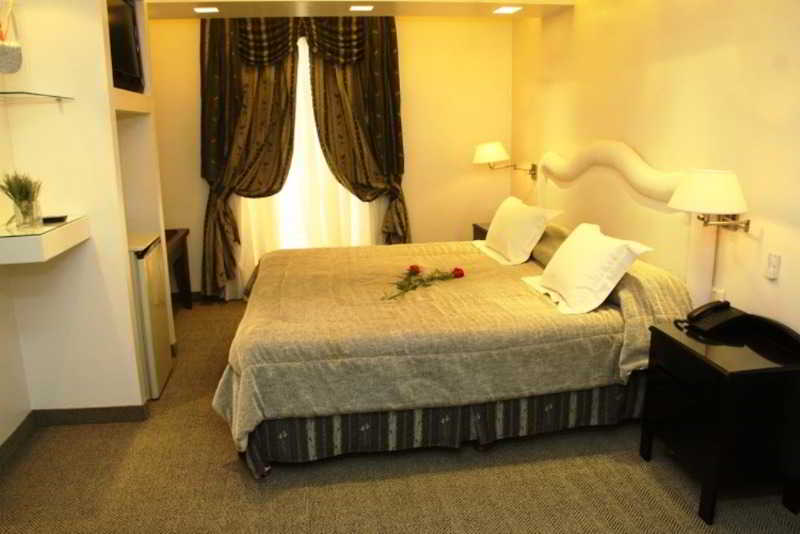 Room thumbnail 1