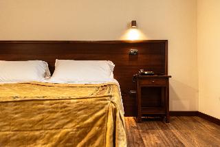 Room Room