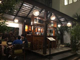 餐館