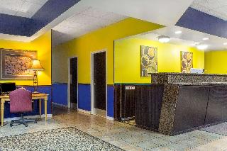 Days Inn By Wyndham Washington