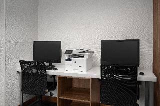 Holiday Inn Express Alexandria - Fort Belvoir