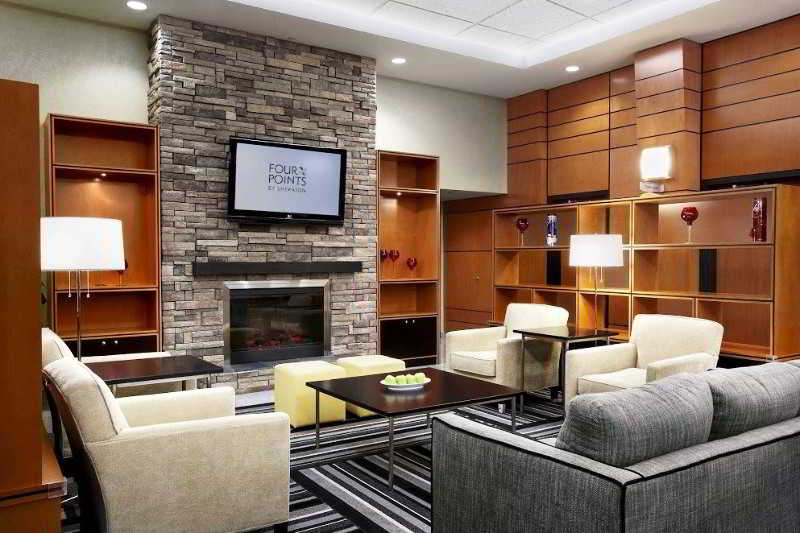 Lobby
 di Four Points by Sheraton Vancouver Airport