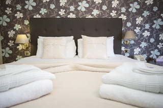 The Lion Hotel Shrewsbury, Wolverhampton