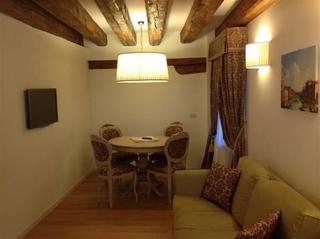General view thumbnail 3