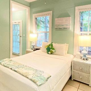 Room Room
