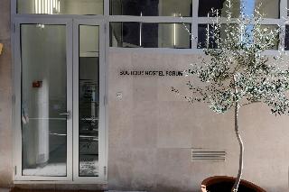 Boutique Hostel Forum