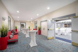 Quality Inn & Conference Centre Kingston Central