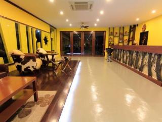 General view thumbnail 7
