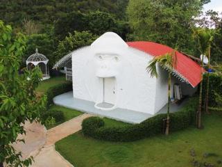 General view thumbnail 8