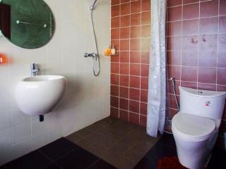 General view thumbnail 8
