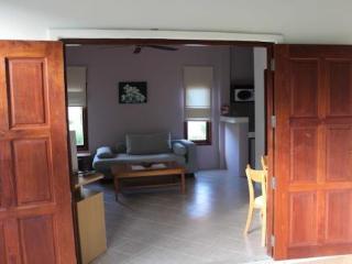 General view thumbnail 2