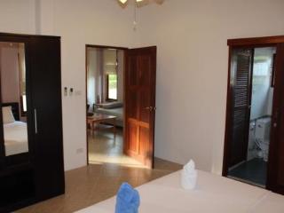 General view thumbnail 6