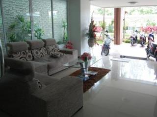 General view thumbnail 6