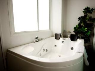 General view thumbnail 6