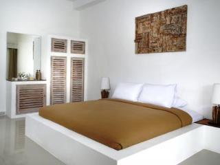 General view thumbnail 3