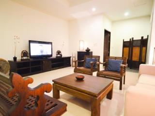 General view thumbnail 8