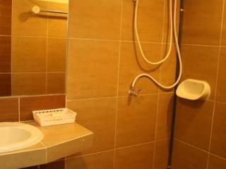 General view thumbnail 3