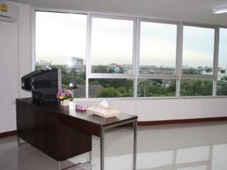 General view thumbnail 6