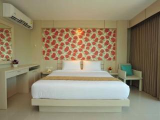 General view thumbnail 11