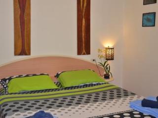 General view thumbnail 1
