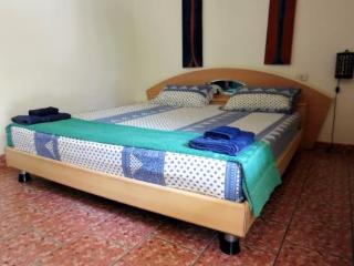 General view thumbnail 6
