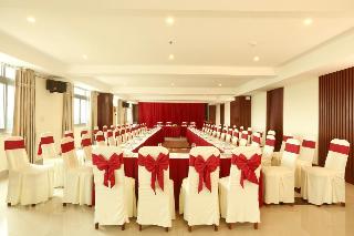 Van Phat 1 Hotel