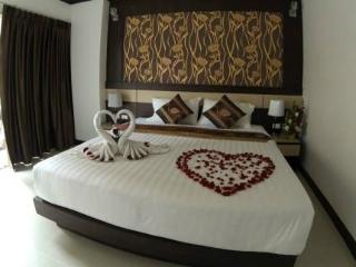 General view thumbnail 7