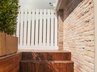 General view thumbnail 32