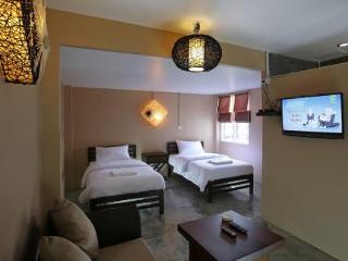 General view thumbnail 9