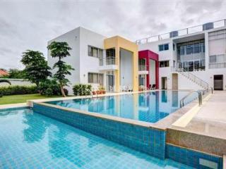 General view thumbnail 2