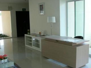 General view thumbnail 18
