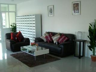 General view thumbnail 19