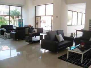 General view thumbnail 10