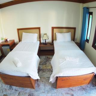 General view thumbnail 18