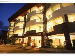General view thumbnail 2