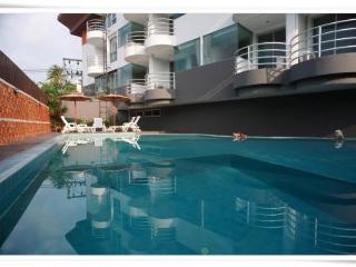 General view thumbnail 8