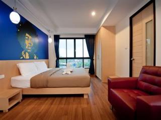 General view thumbnail 1