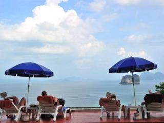 General view thumbnail 7