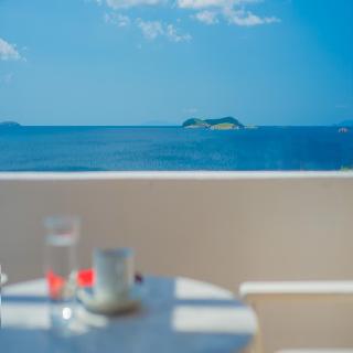 Ostria Hotel and Apartments