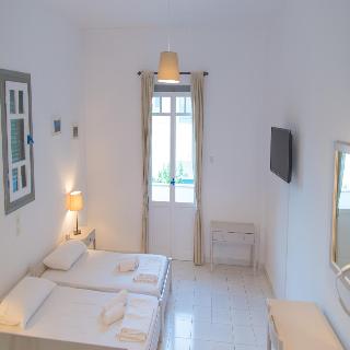 Ostria Hotel and Apartments