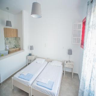 Ostria Hotel and Apartments
