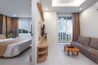 Room thumbnail 23