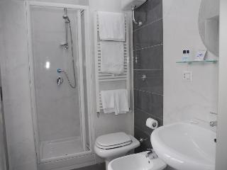 Orsa Maggiore Hotel, Naples