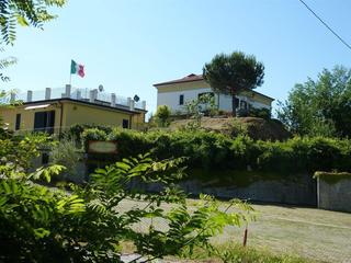 Gli Ulivi di Montalbano, Genoa